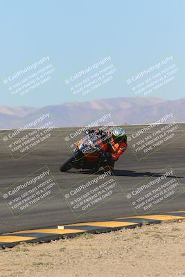 media/Nov-06-2023-Moto Forza (Mon) [[ce023d0744]]/3-Intermediate Group/Session 2 (Bowl)/